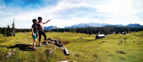 Die riesige Plankensteinalm ist ein lohnender Aussichtspunkt für E-Biker © Karl Posch