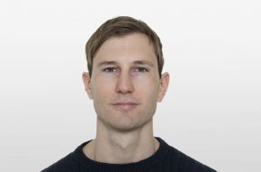 Robert Csapo